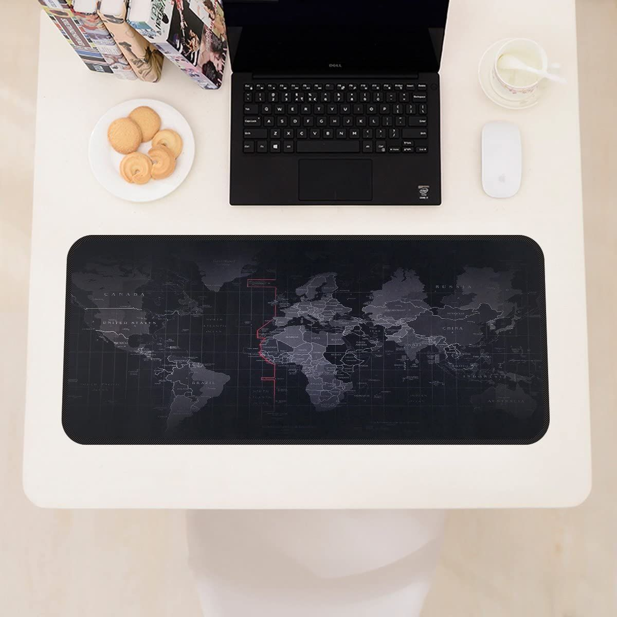 World Map Mouse Pad Desk Mat - Non Slip (40cm x 90cm)